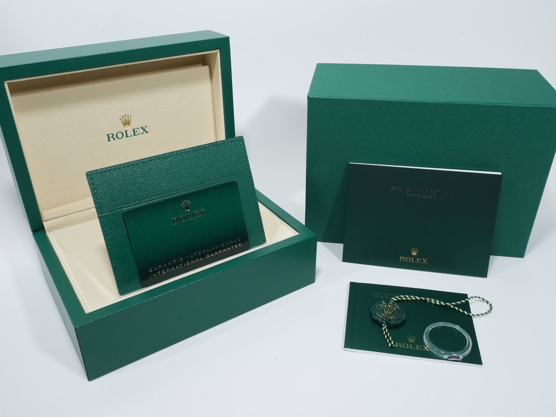 Rolex Datejust Ref. 278273 Stainless Steel/Yellow Gold White Shell with 10 Diamonds Dial, Unused (nyyqmspn)