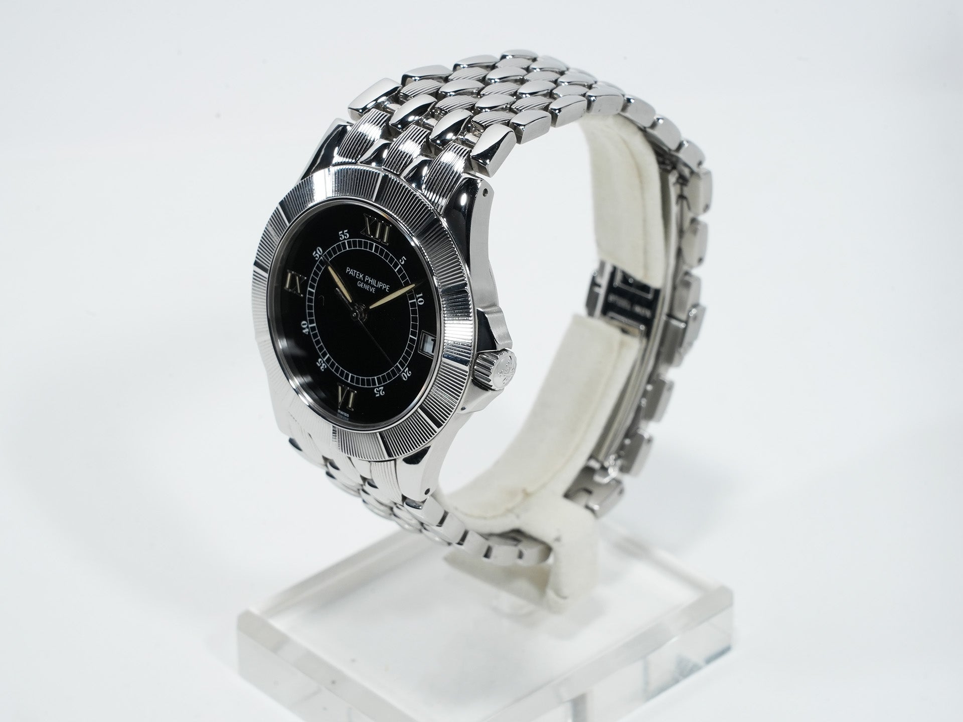 パテックフィリップ ネプチューン Ref.5080/1A-011 ステンレススチール ブラック文字盤 中古 tf2imhz7