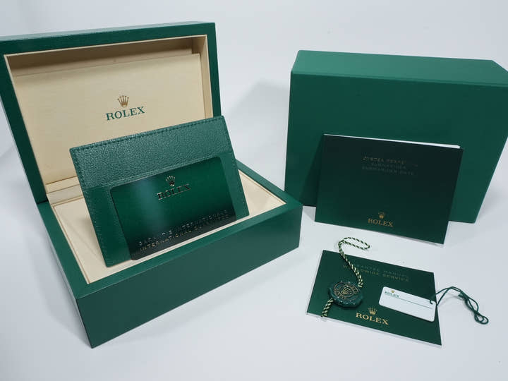 Rolex Submariner No Date Ref. 124060 Stainless Steel Black Dial Unused psys3r63