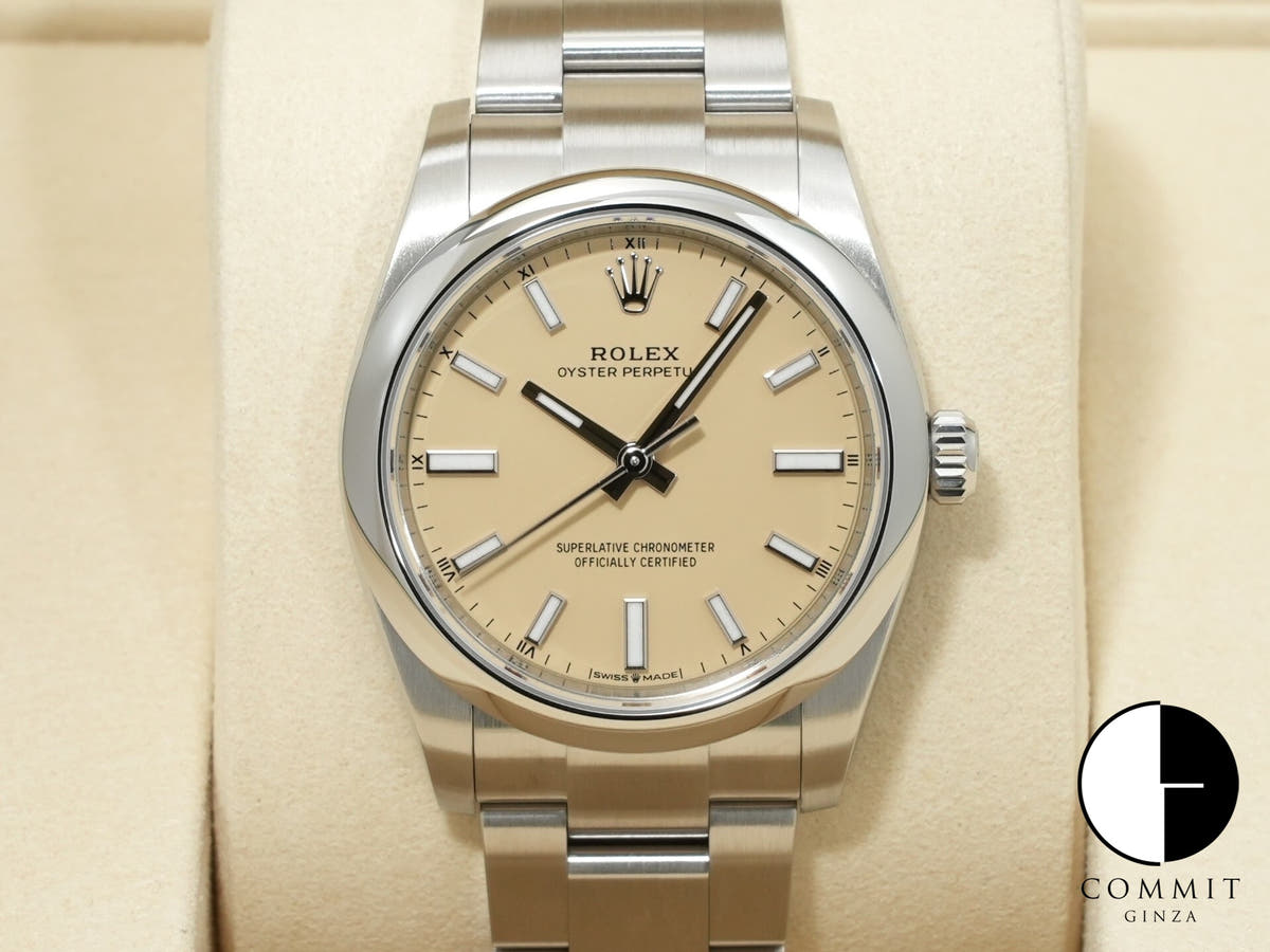 Rolex Oyster Perpetual 34 Ref. 124200 Stainless Steel Beige Dial Unused ngvp8von