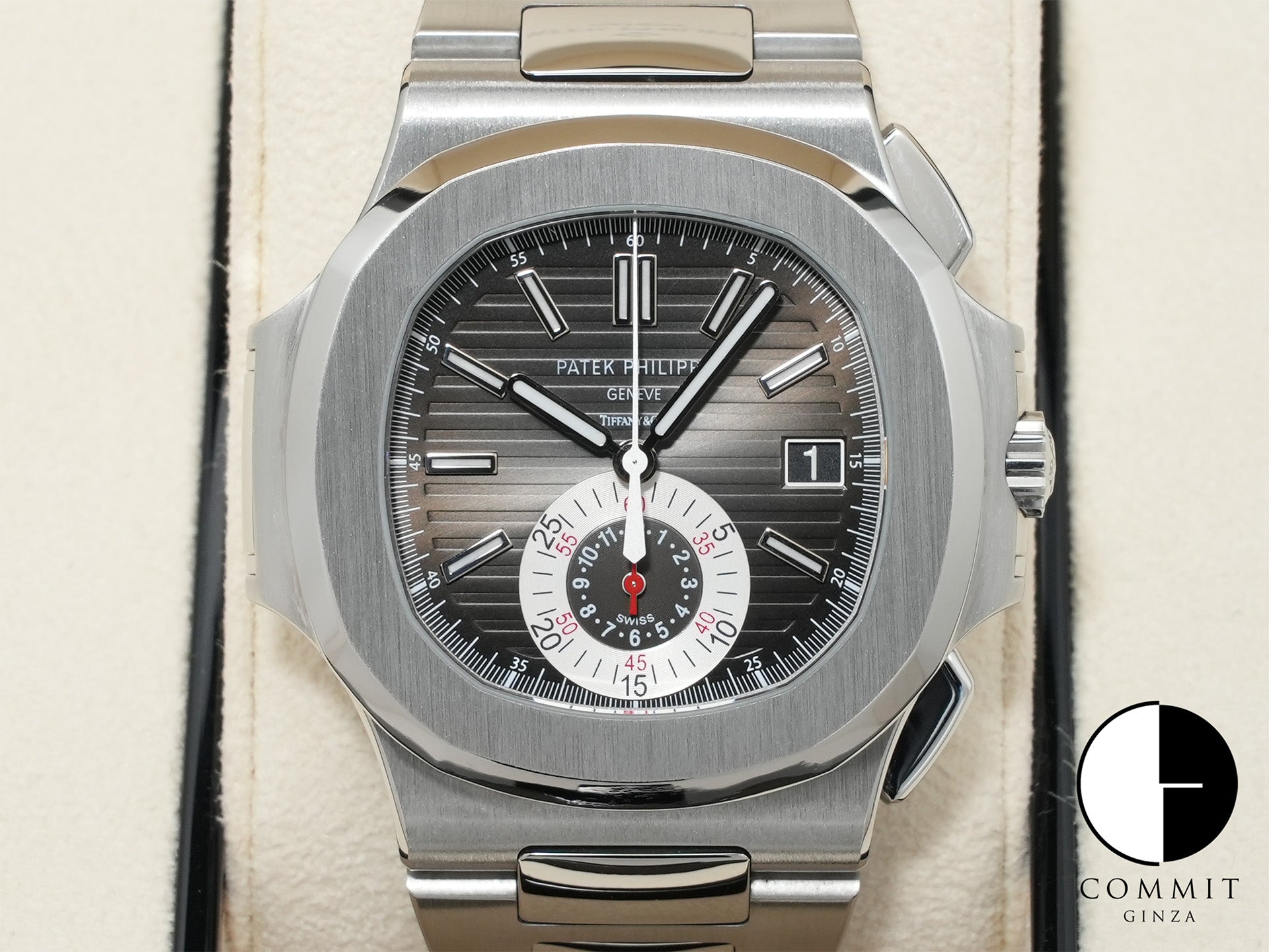 Patek Philippe Nautilus Chronograph TIFFANY &amp; CO. Ref. 5980/1A-014 Stainless Steel Black Dial Excellent Condition ow758e55