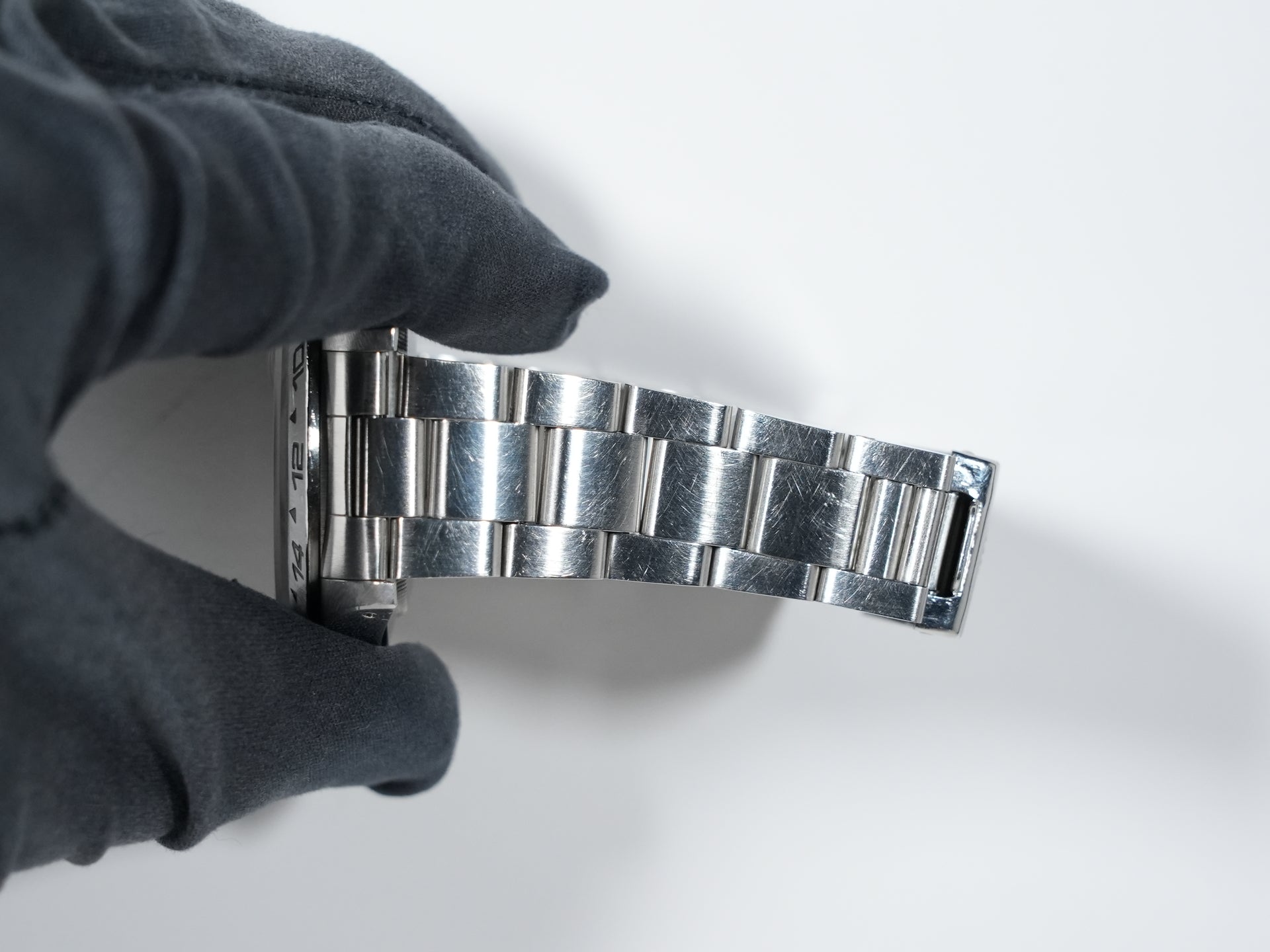 ロレックス エクスプローラーII Ref.16550 ステンレススチール アイボリー文字盤 オイスターブレスレット 中古 vu5pjx2g