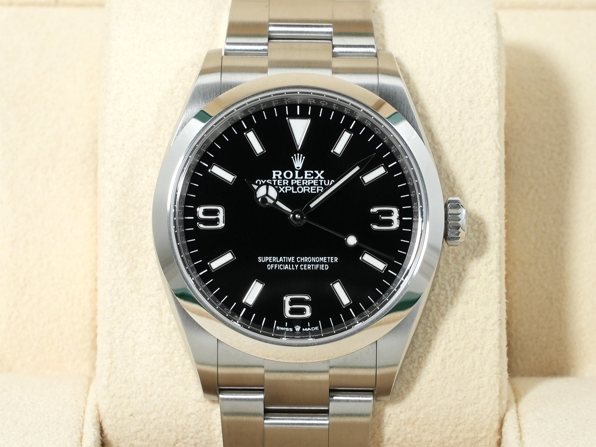 ロレックス エクスプローラー36 Ref.124270 ステンレススチール ブラック文字盤 オイスターブレスレット 未使用 w77yj8tk