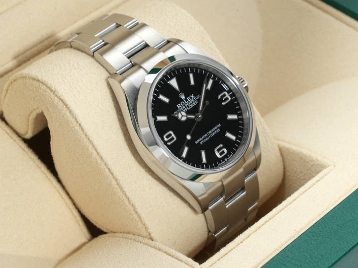 ロレックス エクスプローラー36 Ref.124270 ステンレススチール ブラック文字盤 オイスターブレスレット 未使用 w77yj8tk