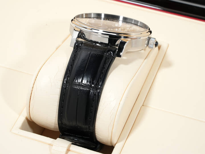 グラスヒュッテオリジナル パノインバース リミテッドエディション Ref.1-66-08-01-03-50 プラチナ シルバー文字盤 中古 gpqrgka3