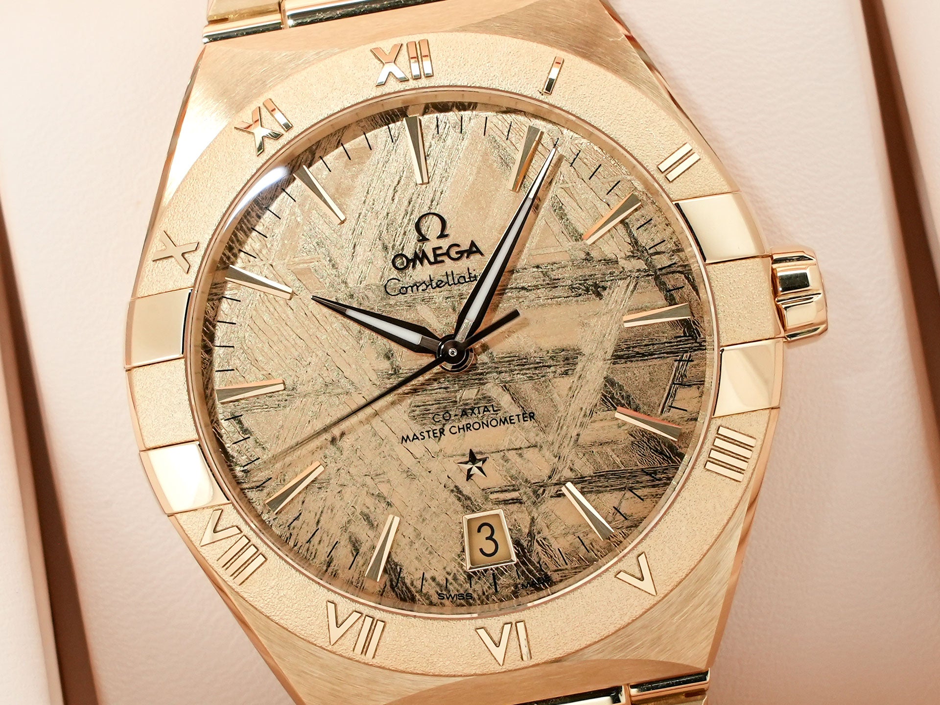 オメガ コンステレーション Ref.131.50.41.21.99.001 ムーンシャインゴールド メテオライト文字盤 中古 h7zyrm4t