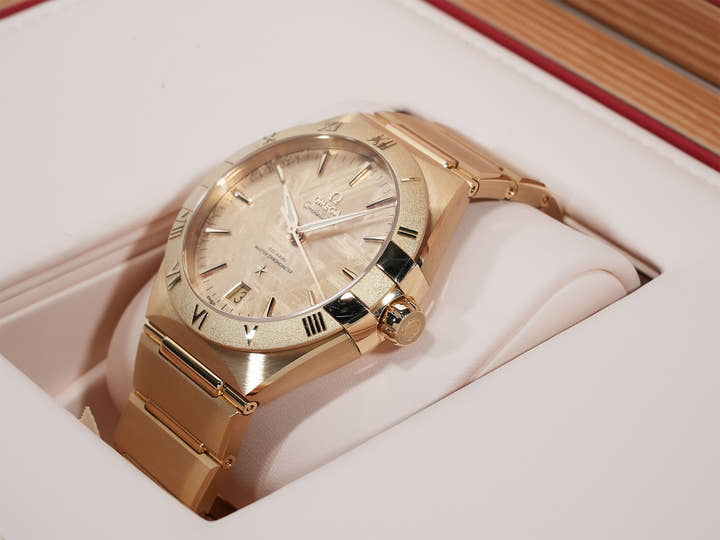 オメガ コンステレーション Ref.131.50.41.21.99.001 ムーンシャインゴールド メテオライト文字盤 中古 h7zyrm4t