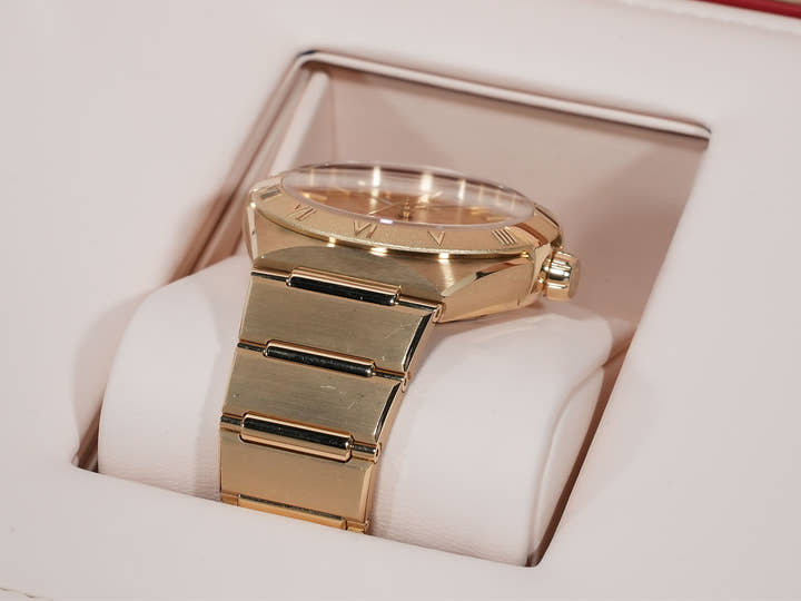 オメガ コンステレーション Ref.131.50.41.21.99.001 ムーンシャインゴールド メテオライト文字盤 中古 h7zyrm4t