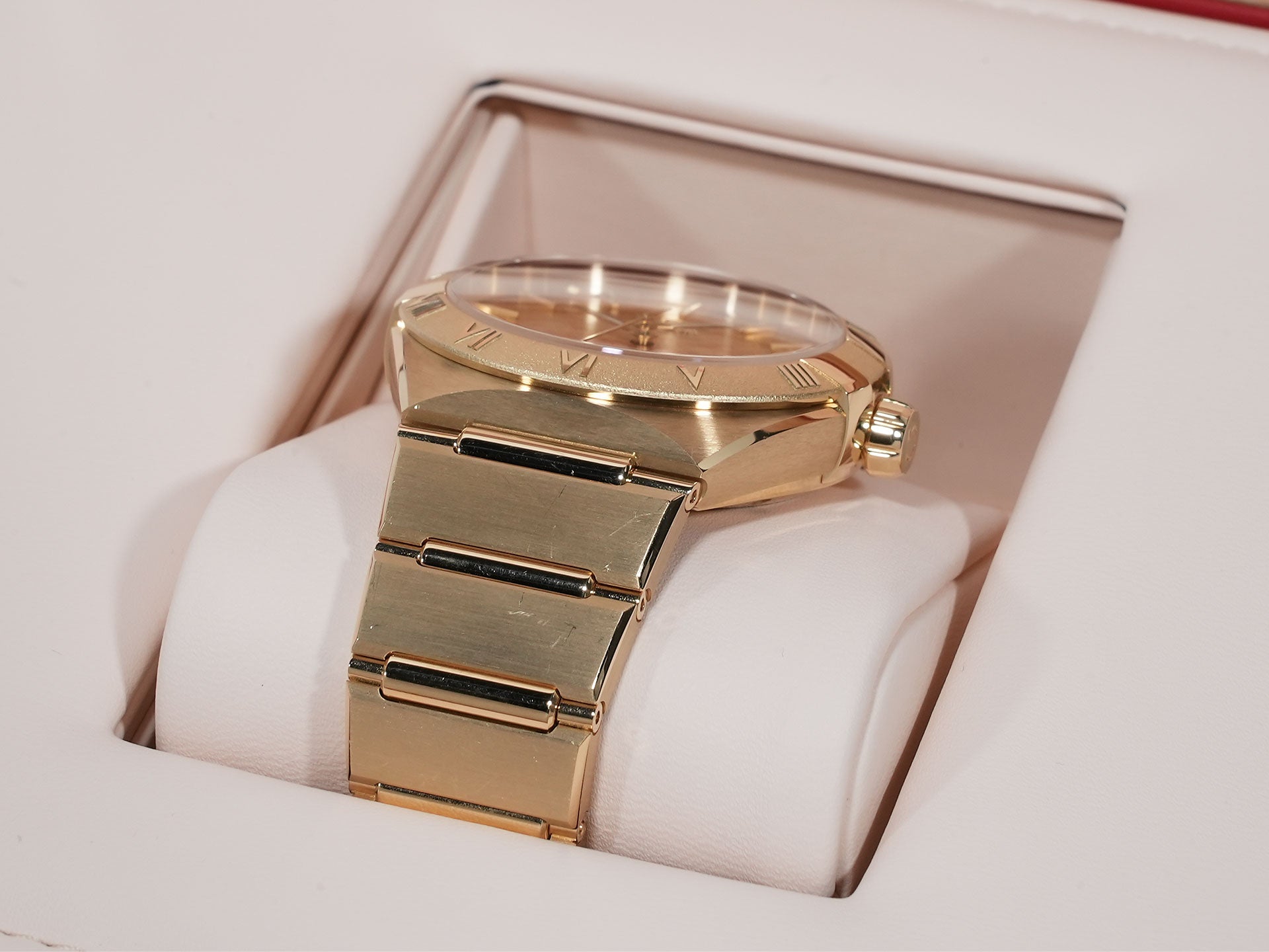 オメガ コンステレーション Ref.131.50.41.21.99.001 ムーンシャインゴールド メテオライト文字盤 中古 h7zyrm4t