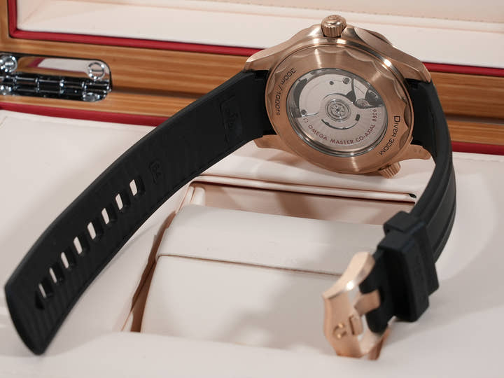 オメガ シーマスター ダイバー 300M Ref.210.92.42.20.01.003 ブロンズゴールド ブラック文字盤 未使用 6zfuniht