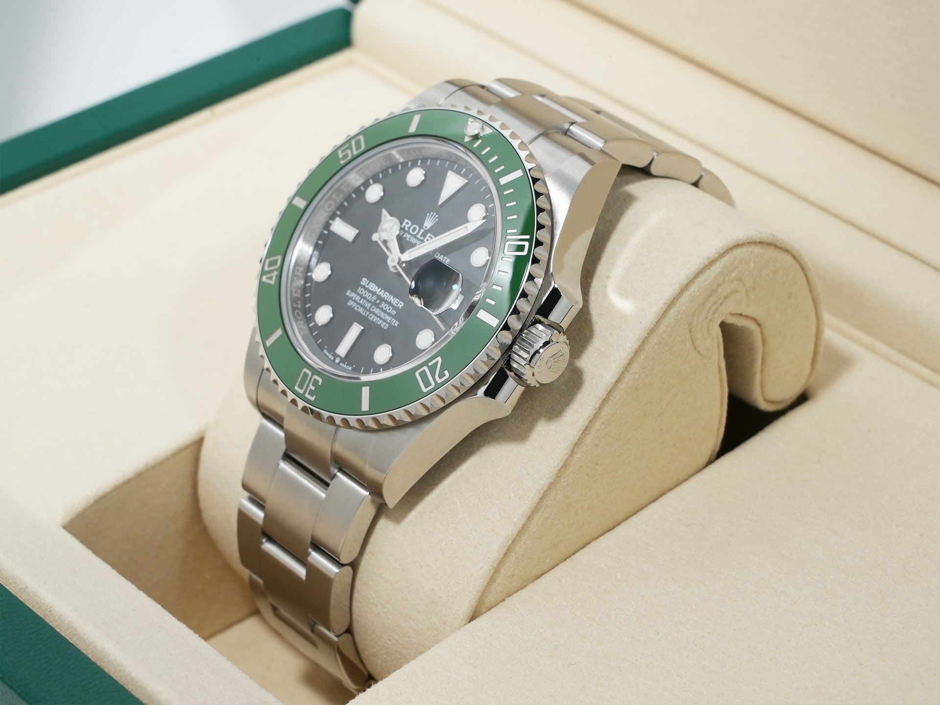 ロレックス サブマリーナー デイト Ref.126610LV ステンレススチール ブラック文字盤 未使用 4hzomc2a