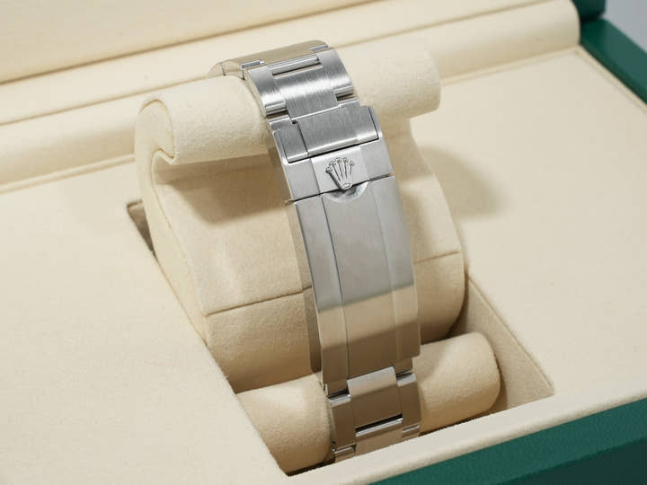 ロレックス サブマリーナー デイト Ref.126610LV ステンレススチール ブラック文字盤 未使用 4hzomc2a