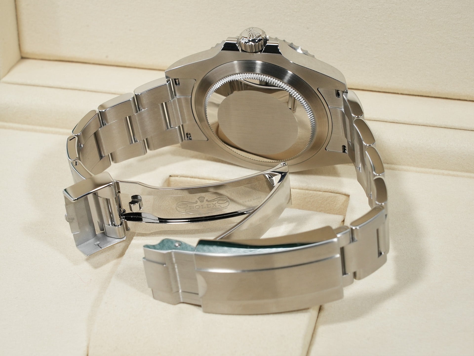 ロレックス サブマリーナー デイト Ref.126610LV ステンレススチール ブラック文字盤 未使用 4hzomc2a