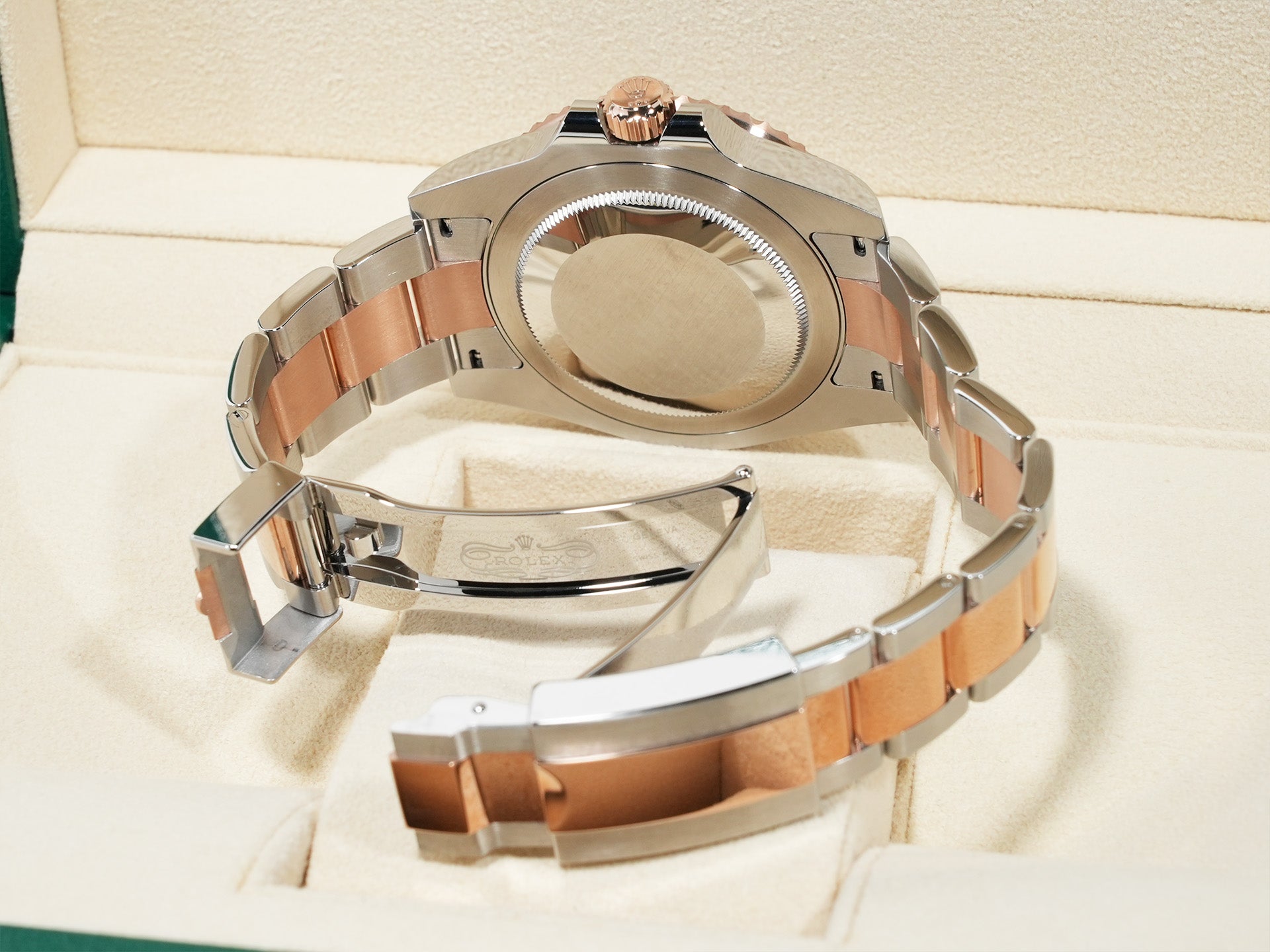 ロレックス GMTマスターII Ref.126711CHNR ステンレススチール/エバーローズゴールド ブラック文字盤 オイスターブレスレット 未使用 445r7xvd