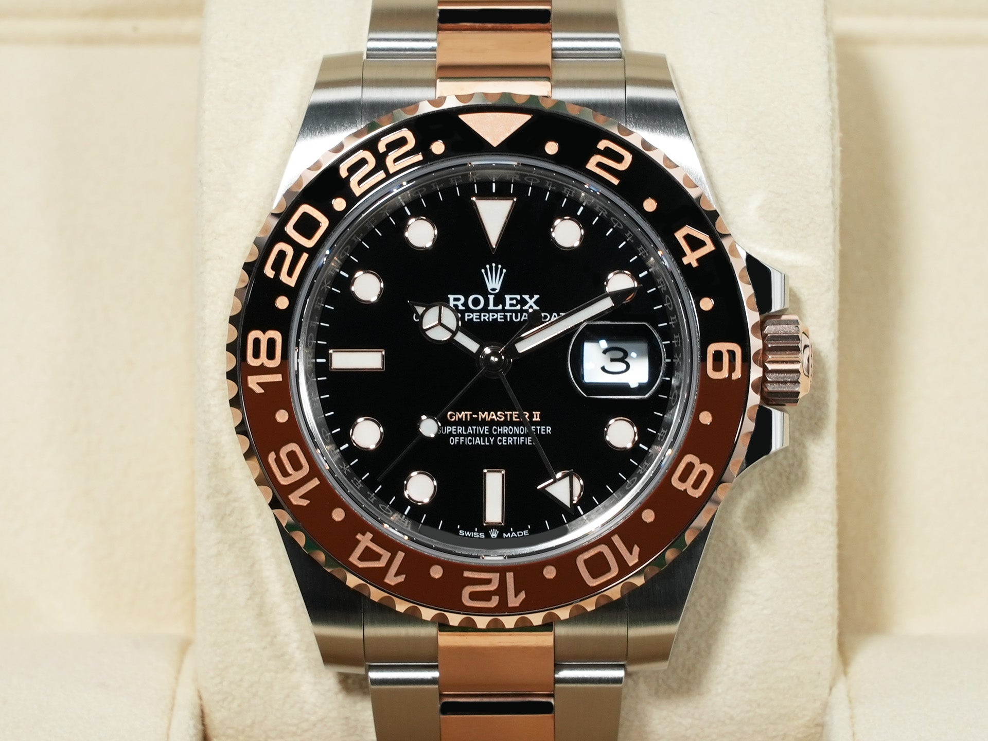 ロレックス GMTマスターII Ref.126711CHNR ステンレススチール/エバーローズゴールド ブラック文字盤 オイスターブレスレット 未使用 8figh3uy