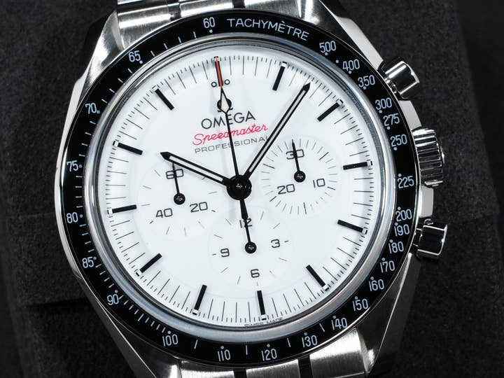 オメガ スピードマスター ムーンウォッチ プロフェッショナル Ref.310.30.42.50.04.001 ステンレス ホワイト文字盤 未使用 4bgs2nz3