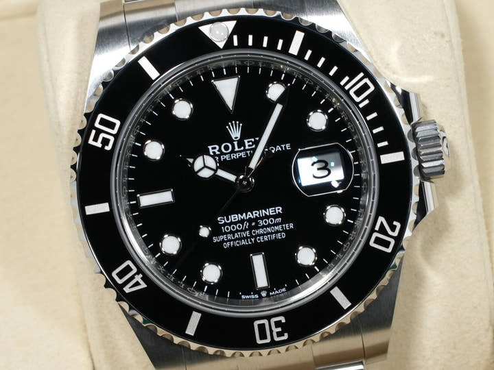 ロレックス サブマリーナー デイト Ref.126610LN ステンレススチール ブラック文字盤 未使用 y4j4prui