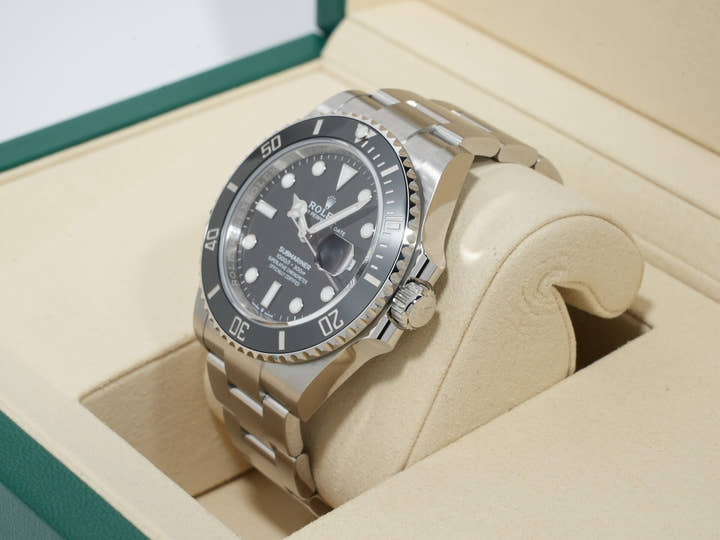 ロレックス サブマリーナー デイト Ref.126610LN ステンレススチール ブラック文字盤 未使用 y4j4prui