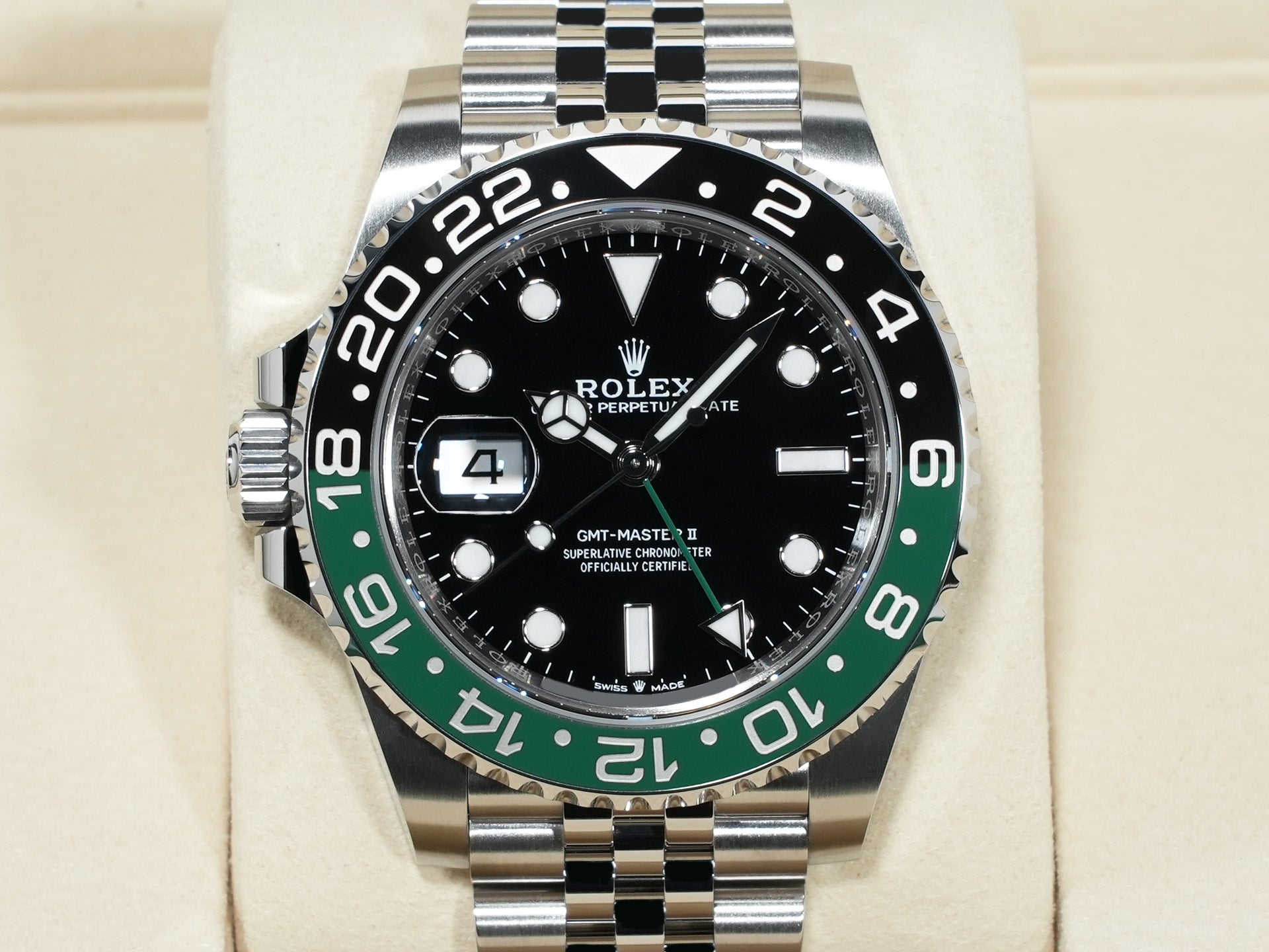 ロレックス GMTマスターII Ref.126720VTNR ステンレススチール ブラック文字盤 ジュビリーブレスレット 未使用 2gg79u4t