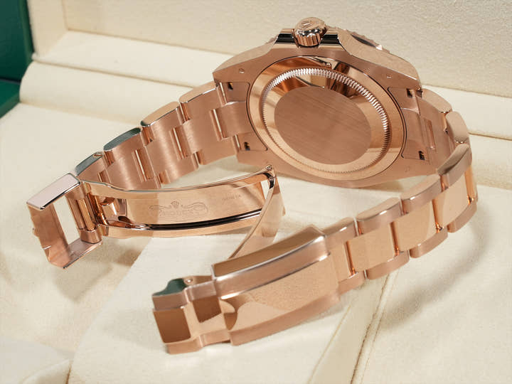 ロレックス GMTマスターII Ref.126715CHNR エバーローズゴールド ブラック文字盤 オイスターブレスレット 未使用 vy85jbiu