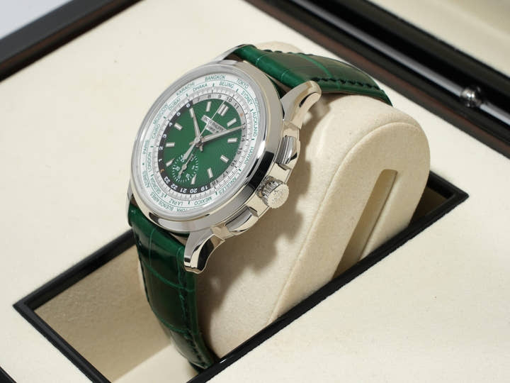 パテックフィリップ コンプリケーション ワールドタイム クロノグラフ Ref.5930P-001 プラチナ グリーン文字盤 未使用 fjkso7c4