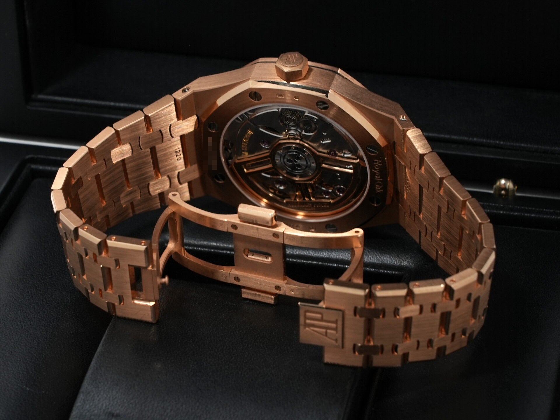 Audemars Piguet Royal Oak Ref. 15500OR.OO.D002CR.01 Pink Gold Black Dial Excellent Condition Pre-Owned 2at4yrqu