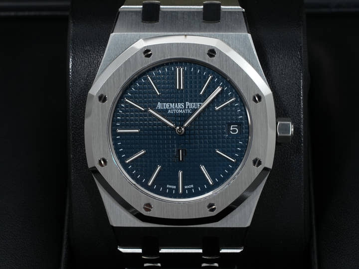 オーデマピゲ ロイヤルオーク ジャンボ エクストラ シン Ref.15202ST.OO.1240ST.01 ステンレススチール ブルー文字盤 美中古 4zs6ee7b