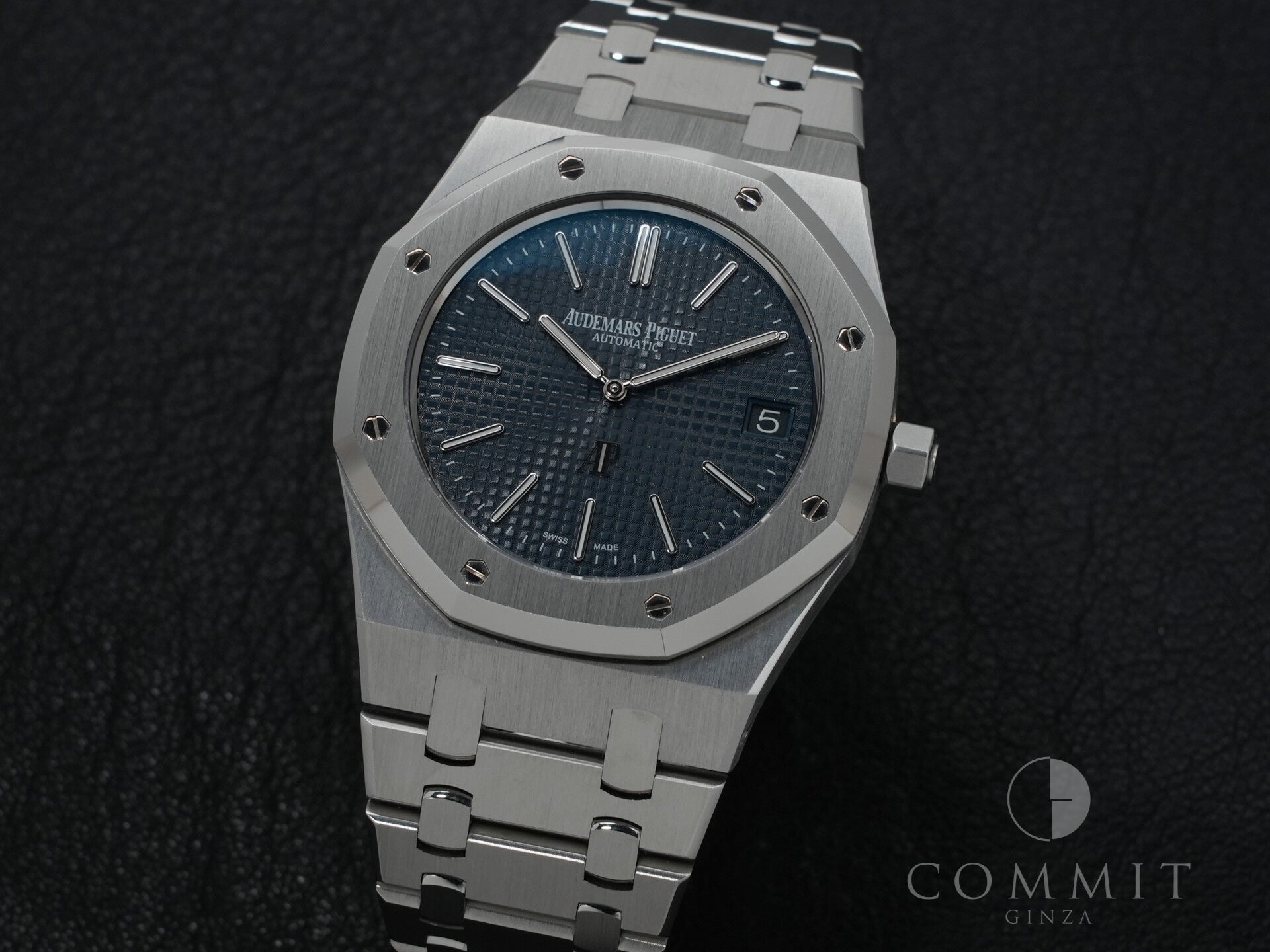 オーデマピゲ ロイヤルオーク ジャンボ エクストラ シン Ref.15202ST.OO.1240ST.01 ステンレススチール ブルー文字盤 美中古 4zs6ee7b