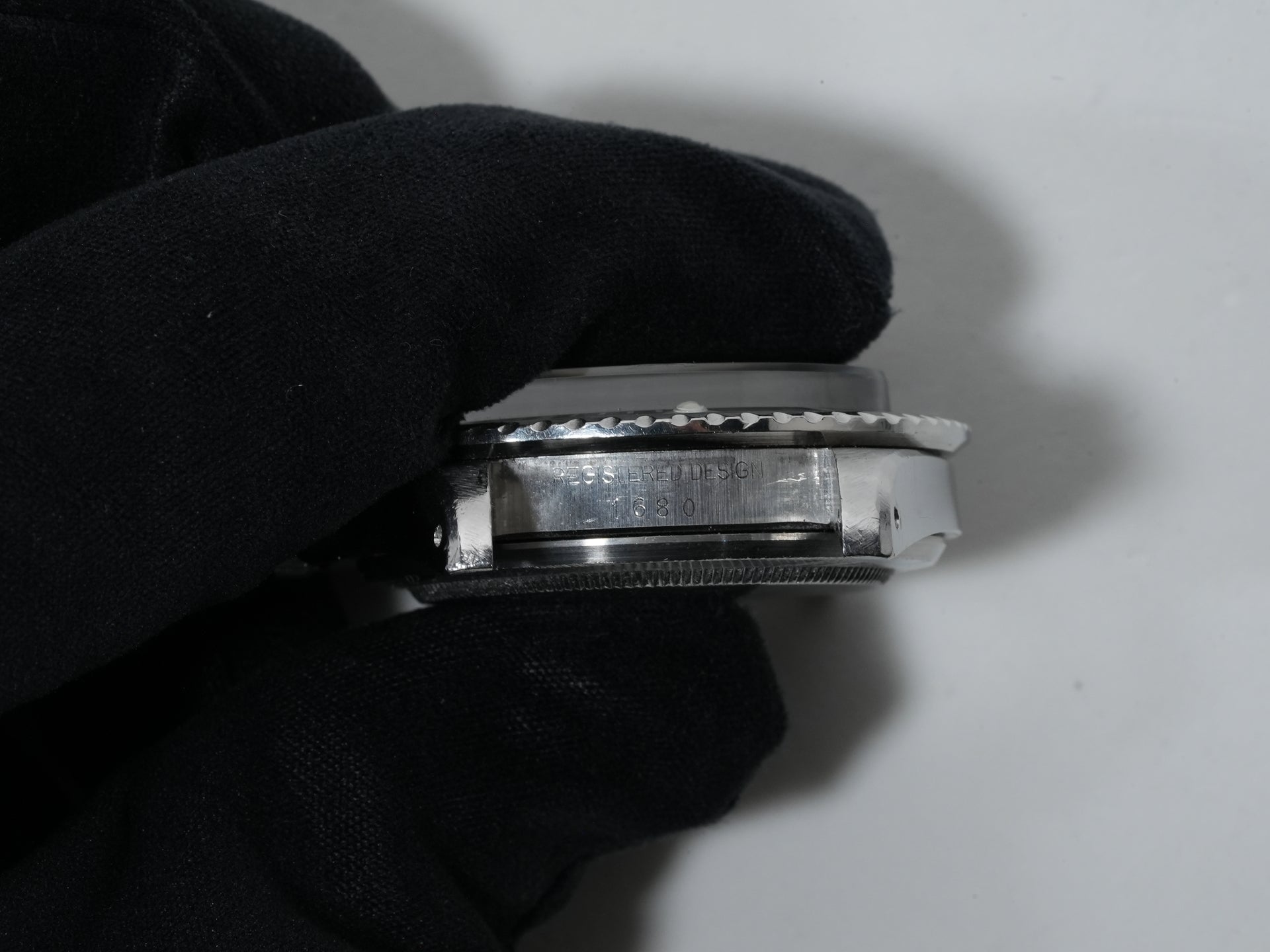 ロレックス サブマリーナー デイト Ref.1680 ステンレススチール ブラック文字盤 中古 9onem4ja