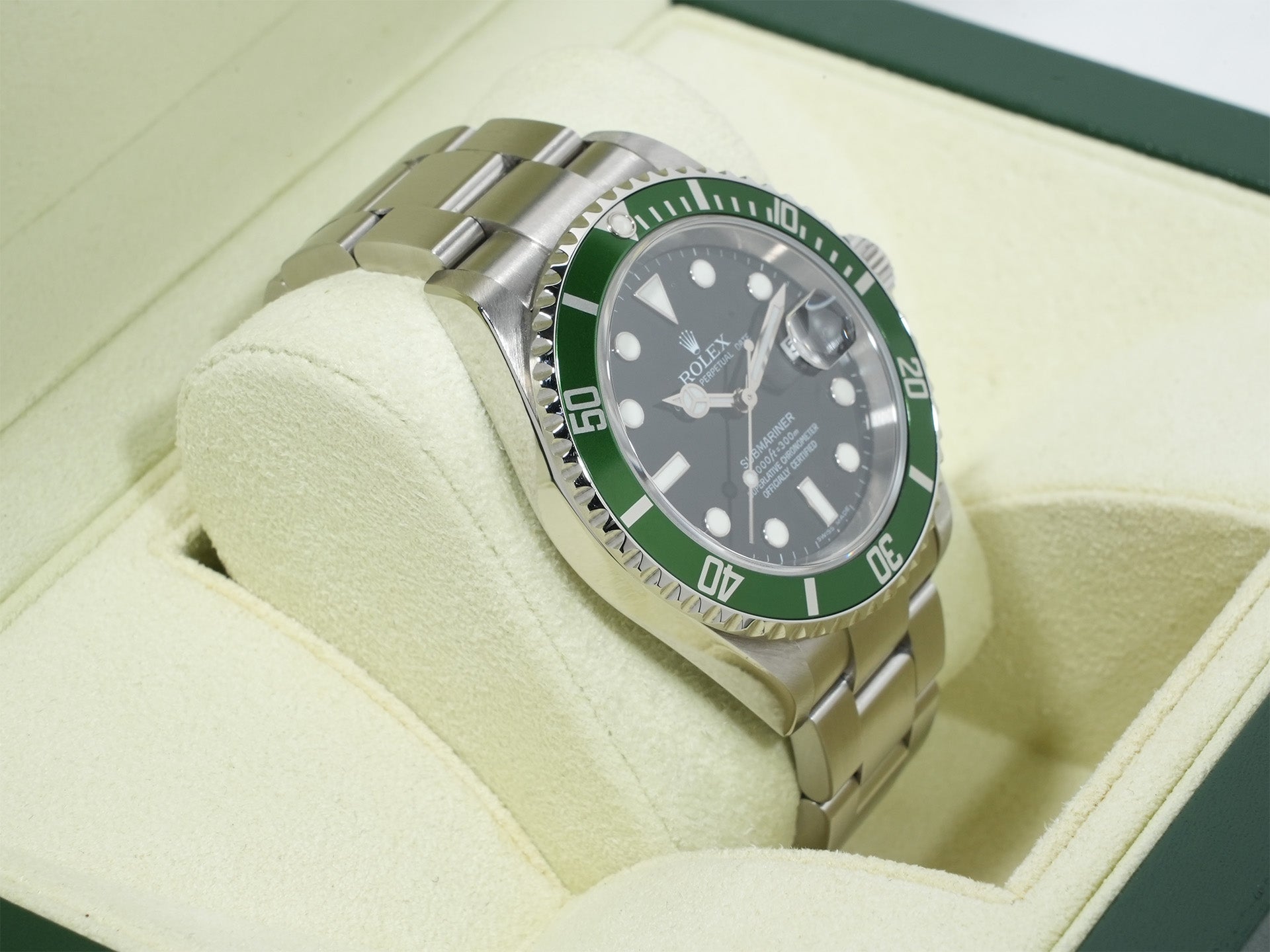 Rolex Submariner Date Ref. 16610LV Stainless Steel Black Dial Pre-owned pgdr3c4w