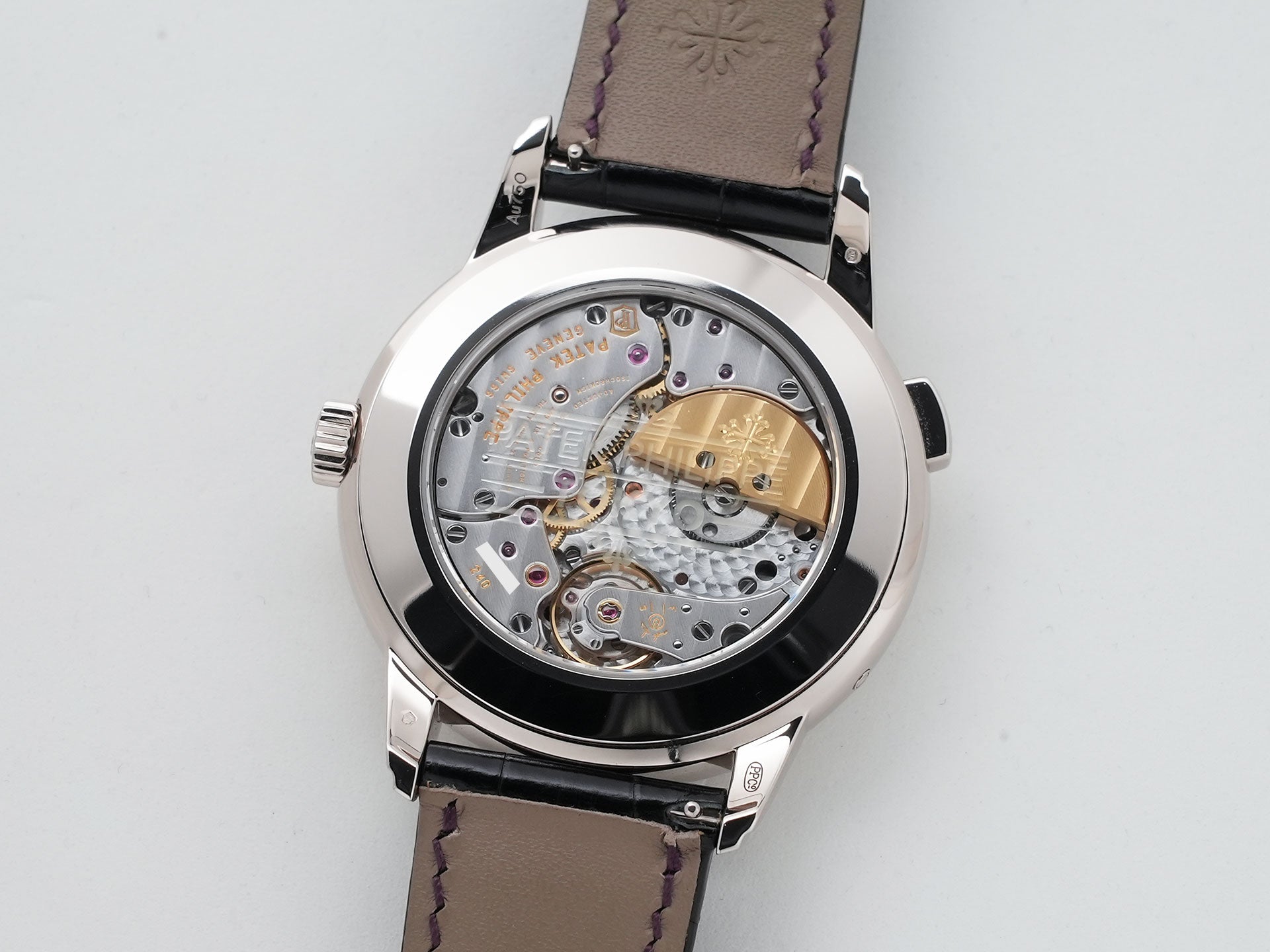 パテックフィリップ コンプリケーション ワールドタイム デイト Ref.5330G-010 ホワイトゴールド パープル文字盤 美品 b5st3ehs