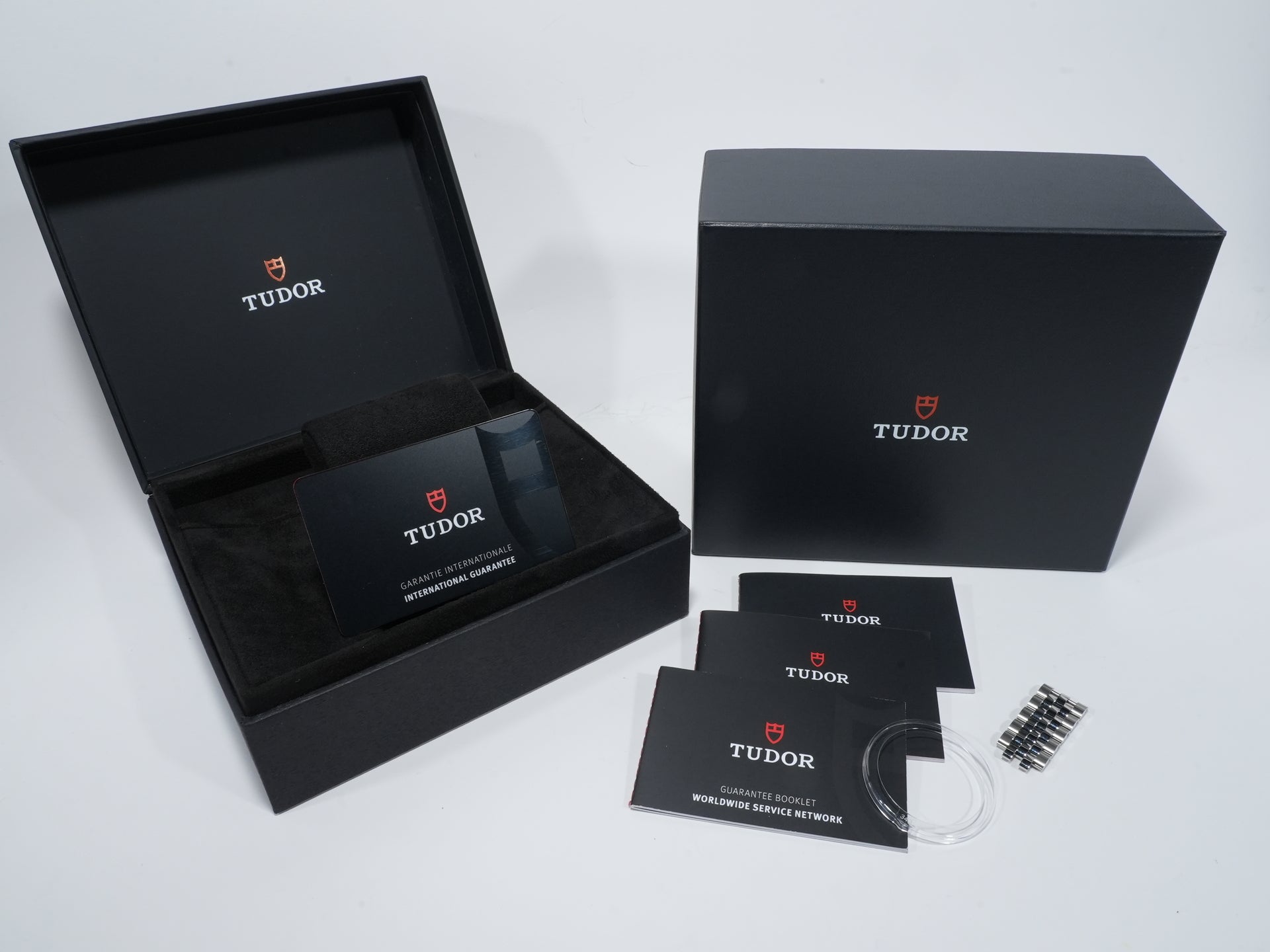 Tudor Black Bay Chrono Ref. 79360N Stainless Steel Pink Dial Excellent Condition 5htbhxcf