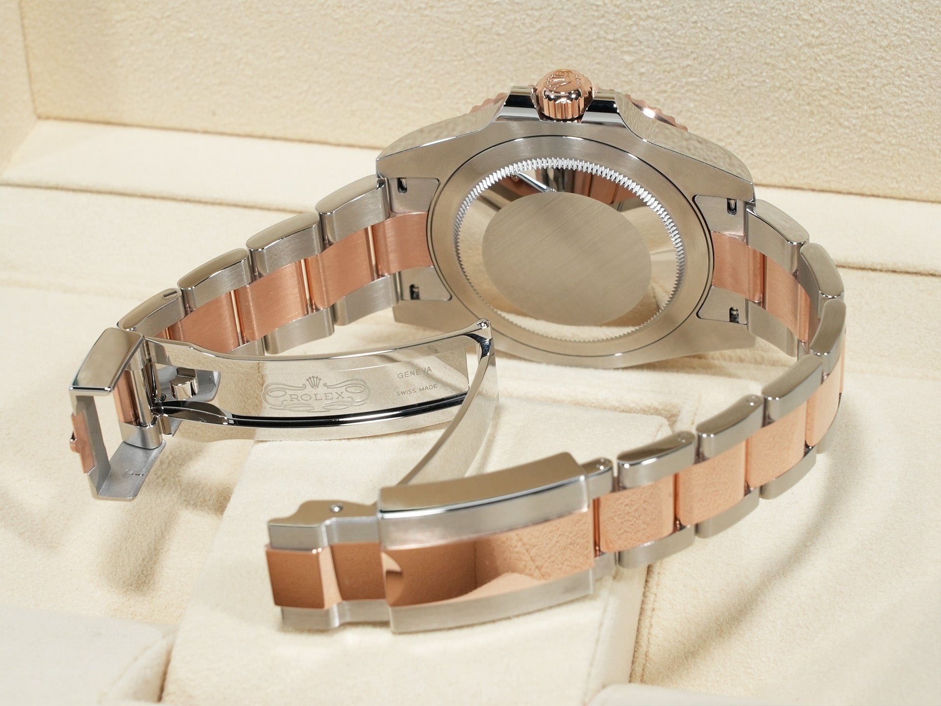 Rolex GMT-Master II Ref. 126711CHNR Stainless Steel/Everose Gold Black Dial Oyster Bracelet Unused ghncjrn9