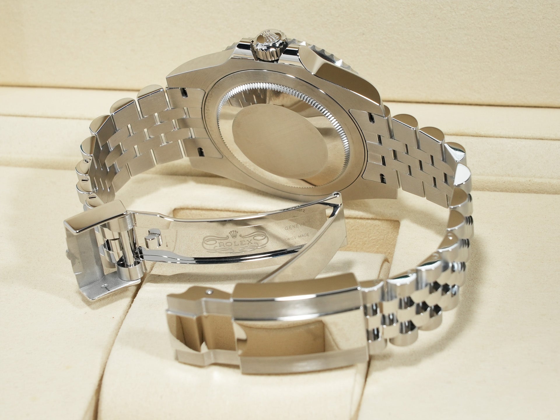 ロレックス GMTマスターII Ref.126710GRNR ステンレススチール ブラック文字盤 ジュビリーブレスレット 未使用 qebvicns