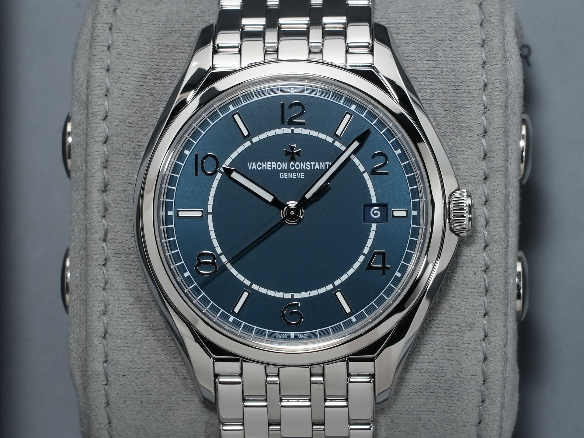 ヴァシュロンコンスタンタン フィフティーシックス オートマティック Ref.4600E/110A-B487 ステンレススチール ブルー文字盤 極美品 mum4fcnh