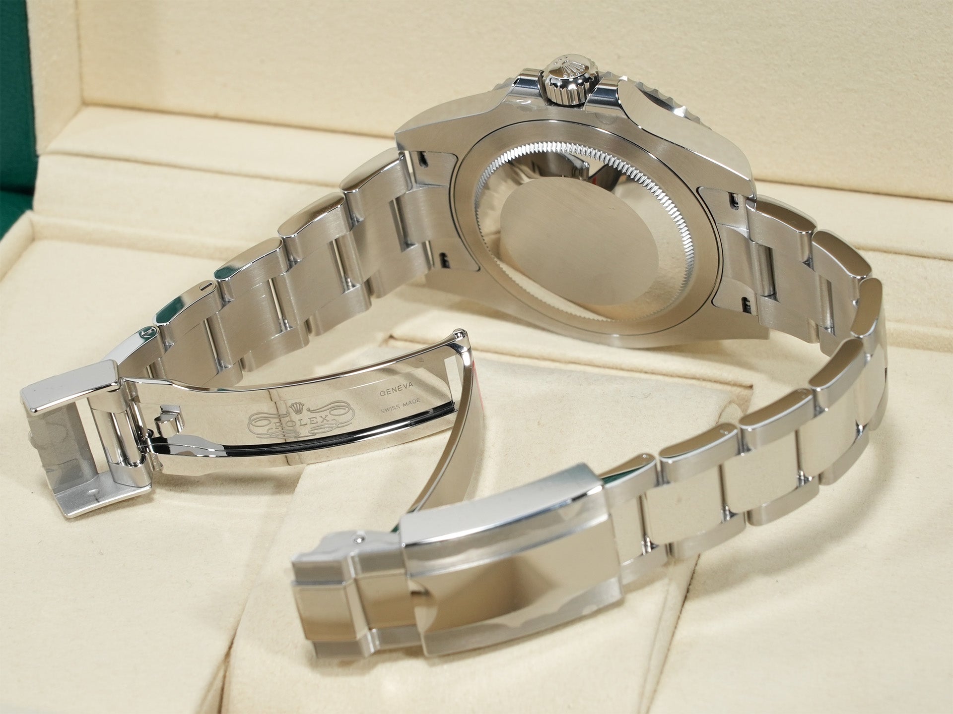 ロレックス GMTマスターII Ref.126710GRNR ステンレススチール ブラック文字盤 オイスターブレスレット 未使用 s2rnyfjg