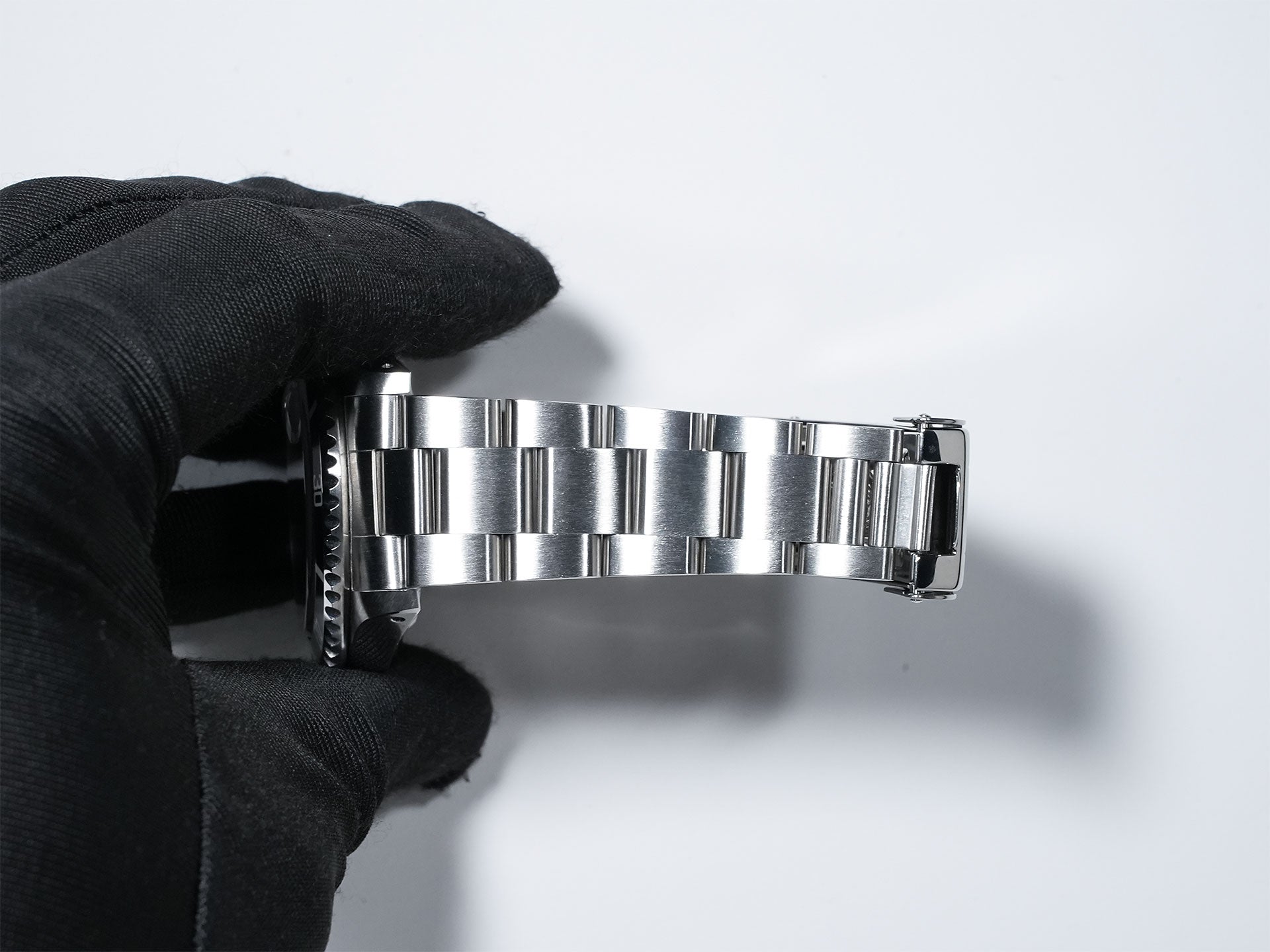 Rolex Submariner Date Ref. 16610 Stainless Steel Black Dial Pre-owned 3b89xfqv