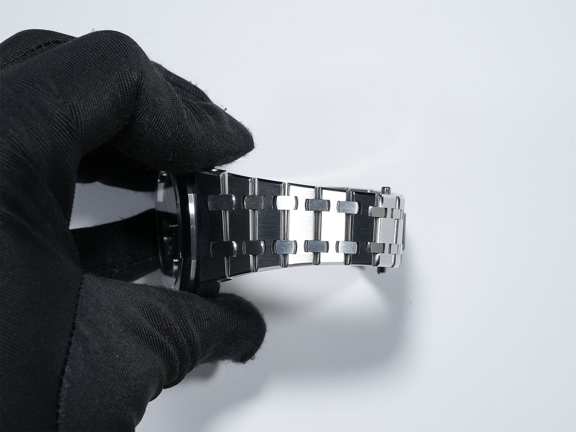 Audemars Piguet Royal Oak Ref. 15450ST.OO.1256ST.03 Stainless Steel Blue Dial Excellent Condition a7bo56ij