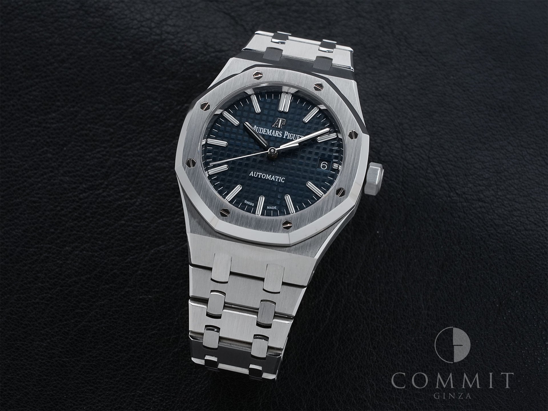 Audemars Piguet Royal Oak Ref. 15450ST.OO.1256ST.03 Stainless Steel Blue Dial Excellent Condition a7bo56ij