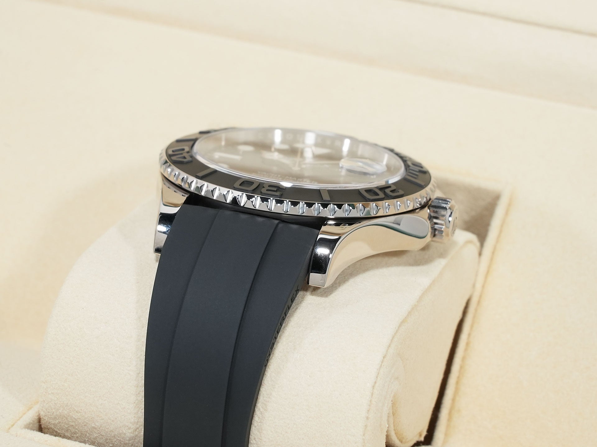 ロレックス ヨットマスター42 Ref.226659 ホワイトゴールド ブラック文字盤 美中古 v9wasj6j