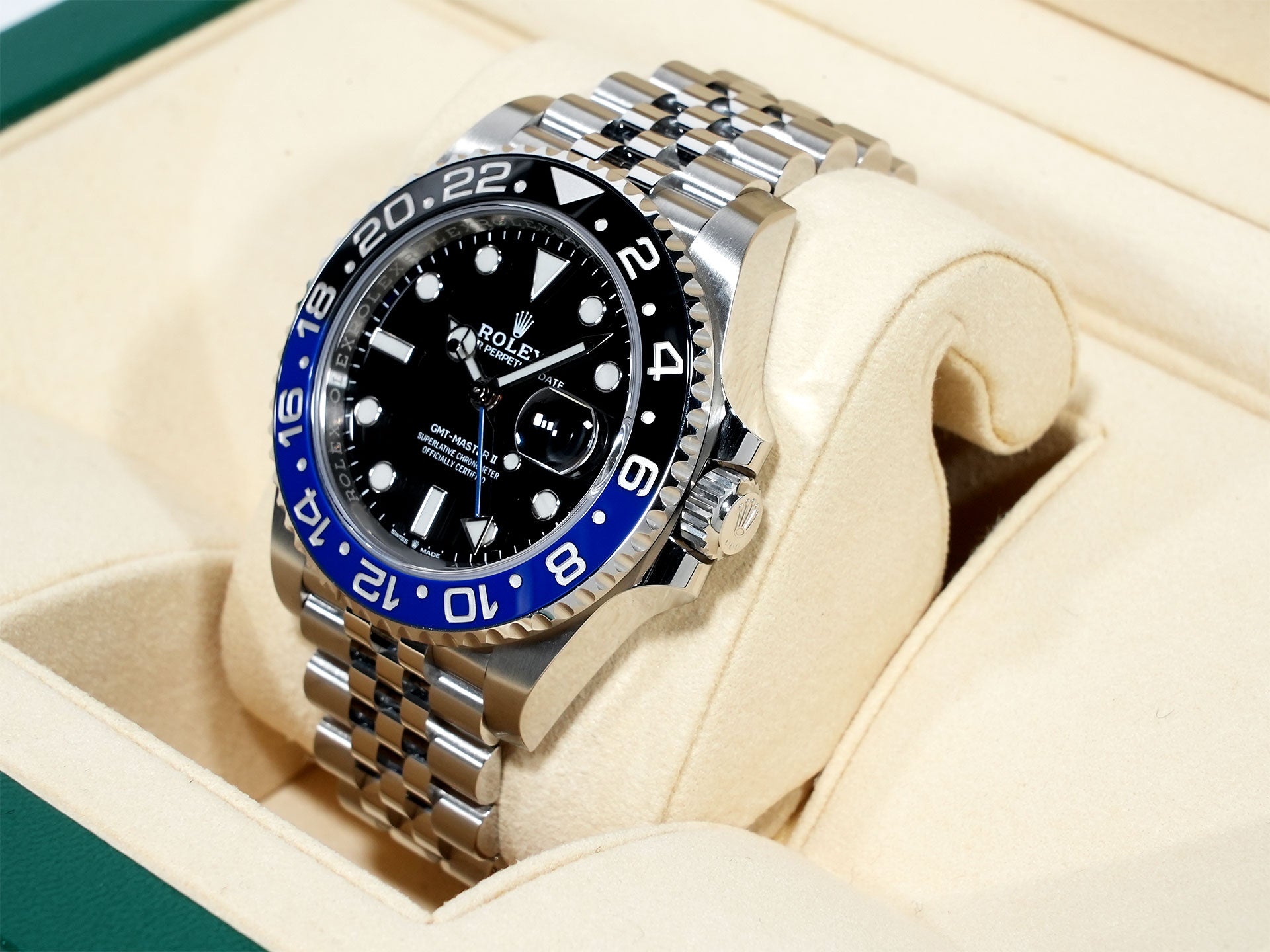 Pre-owned Rolex GMT-Master II Ref. 126710BLNR Stainless Steel with Black Dial and Jubilee Bracelet (v2yab9wj)