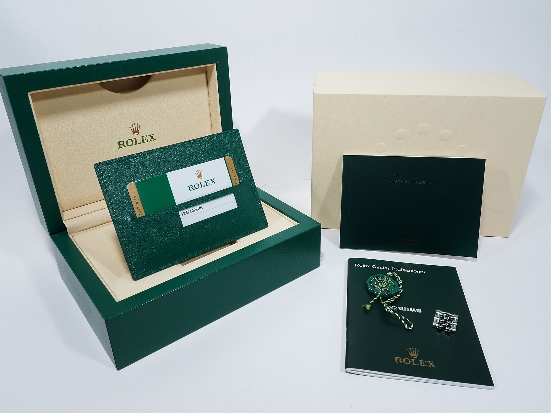 Pre-owned Rolex GMT-Master II Ref. 126710BLNR Stainless Steel with Black Dial and Jubilee Bracelet (v2yab9wj)