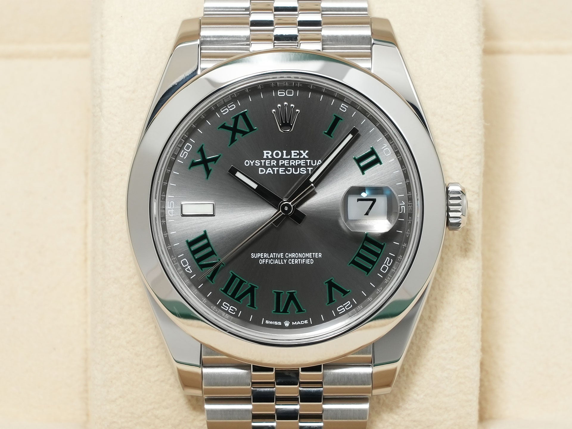 Rolex Datejust 41 Ref. 126300 Stainless Steel Slate Roman Dial Jubilee Bracelet Excellent Condition tnvkwomh