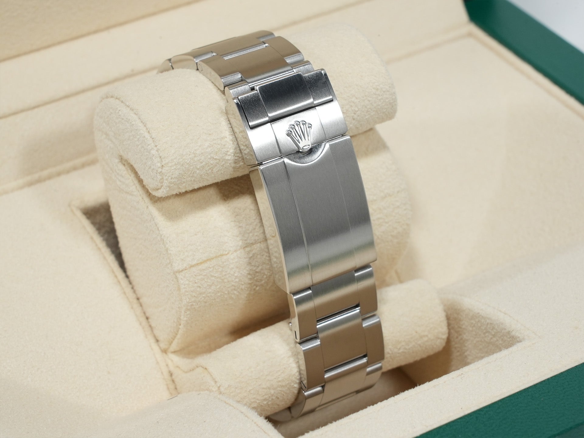 Rolex Air-King Ref. 126900 Stainless Steel Black Dial Oyster Bracelet Excellent Condition kz3m757s