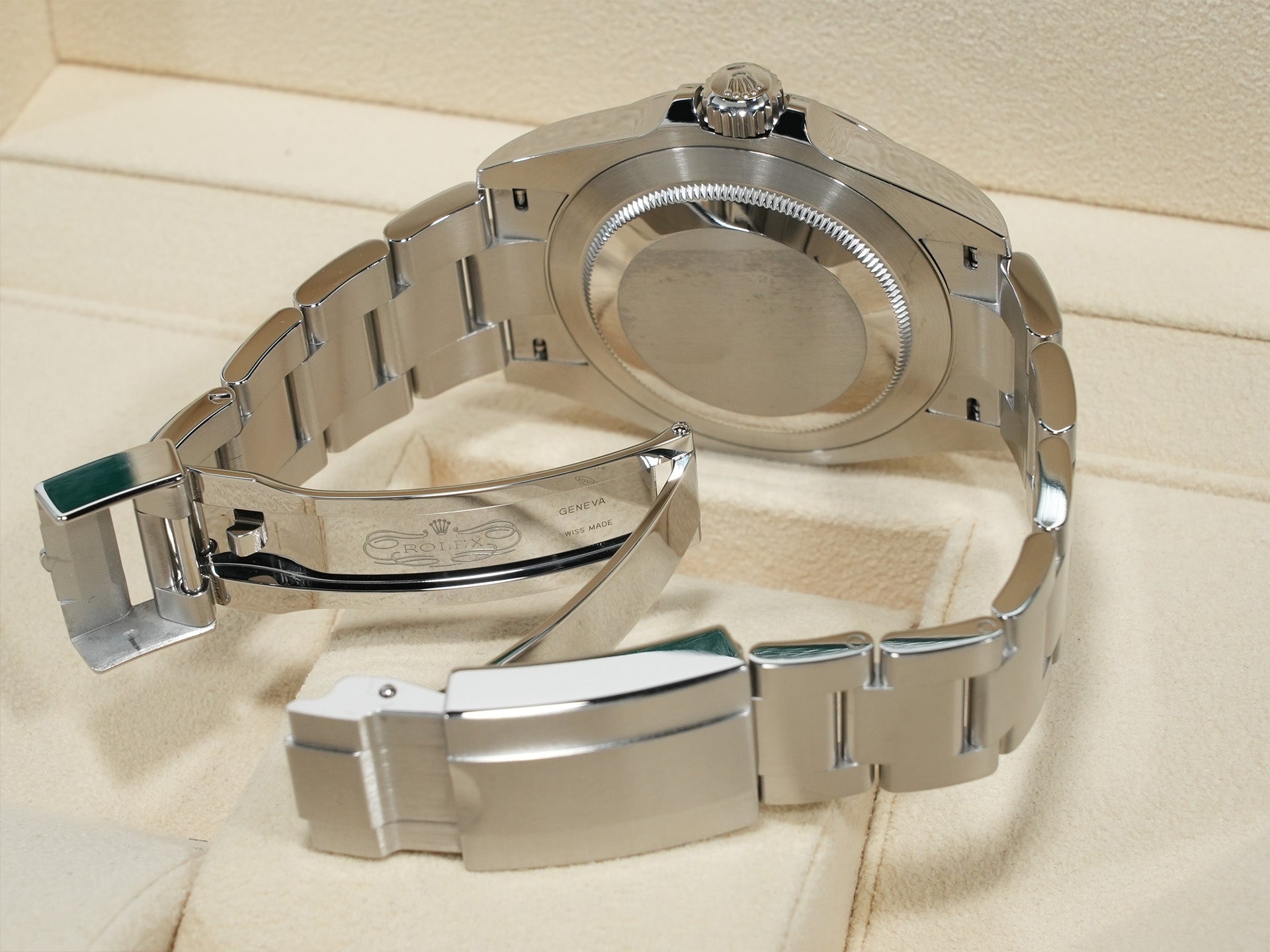 Rolex Air-King Ref. 126900 Stainless Steel Black Dial Oyster Bracelet Excellent Condition kz3m757s