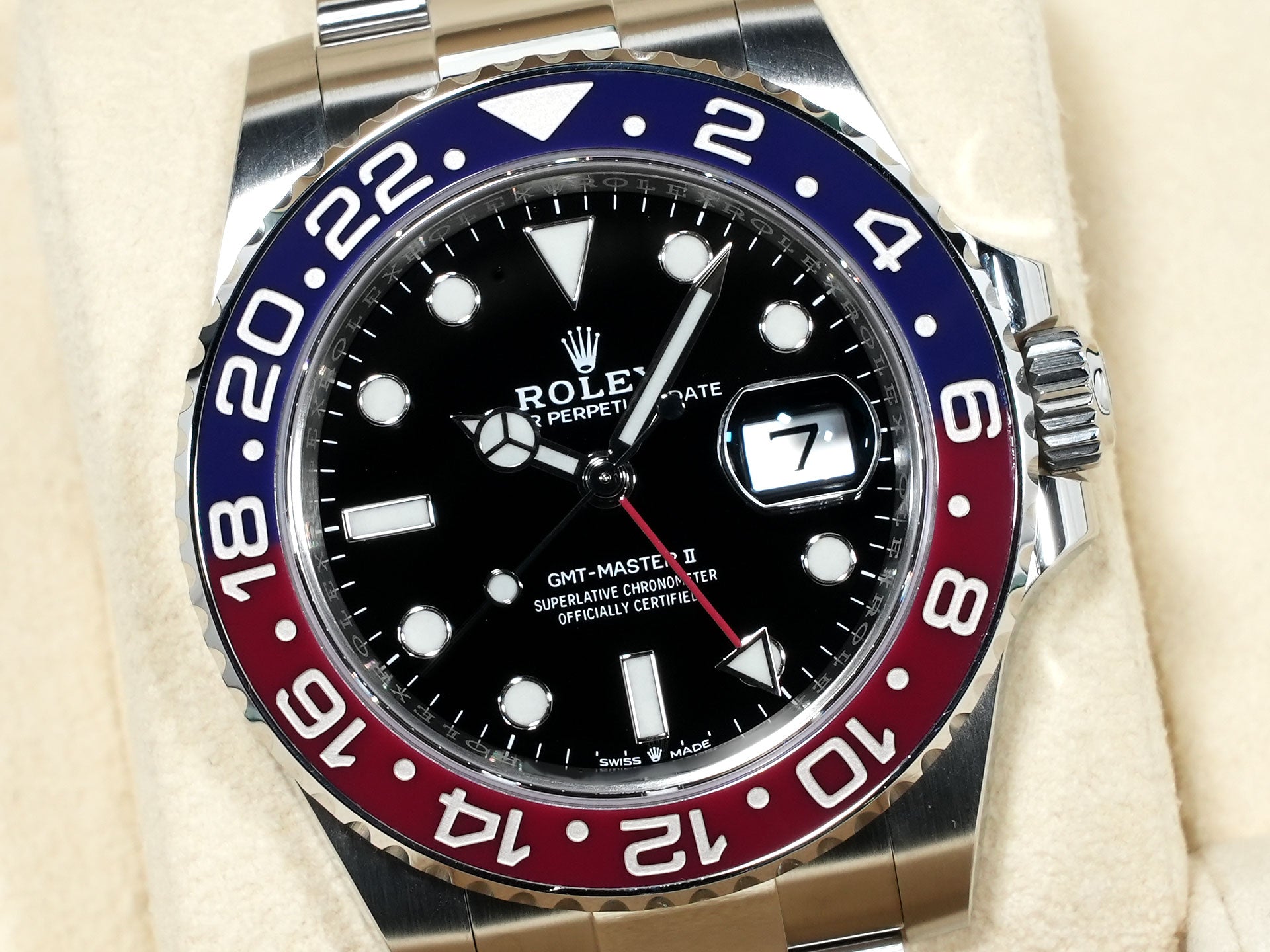 Rolex GMT-Master II Ref. 126710BLRO Stainless Steel Black Dial Oyster Bracelet Excellent Condition 6tfpi6pb