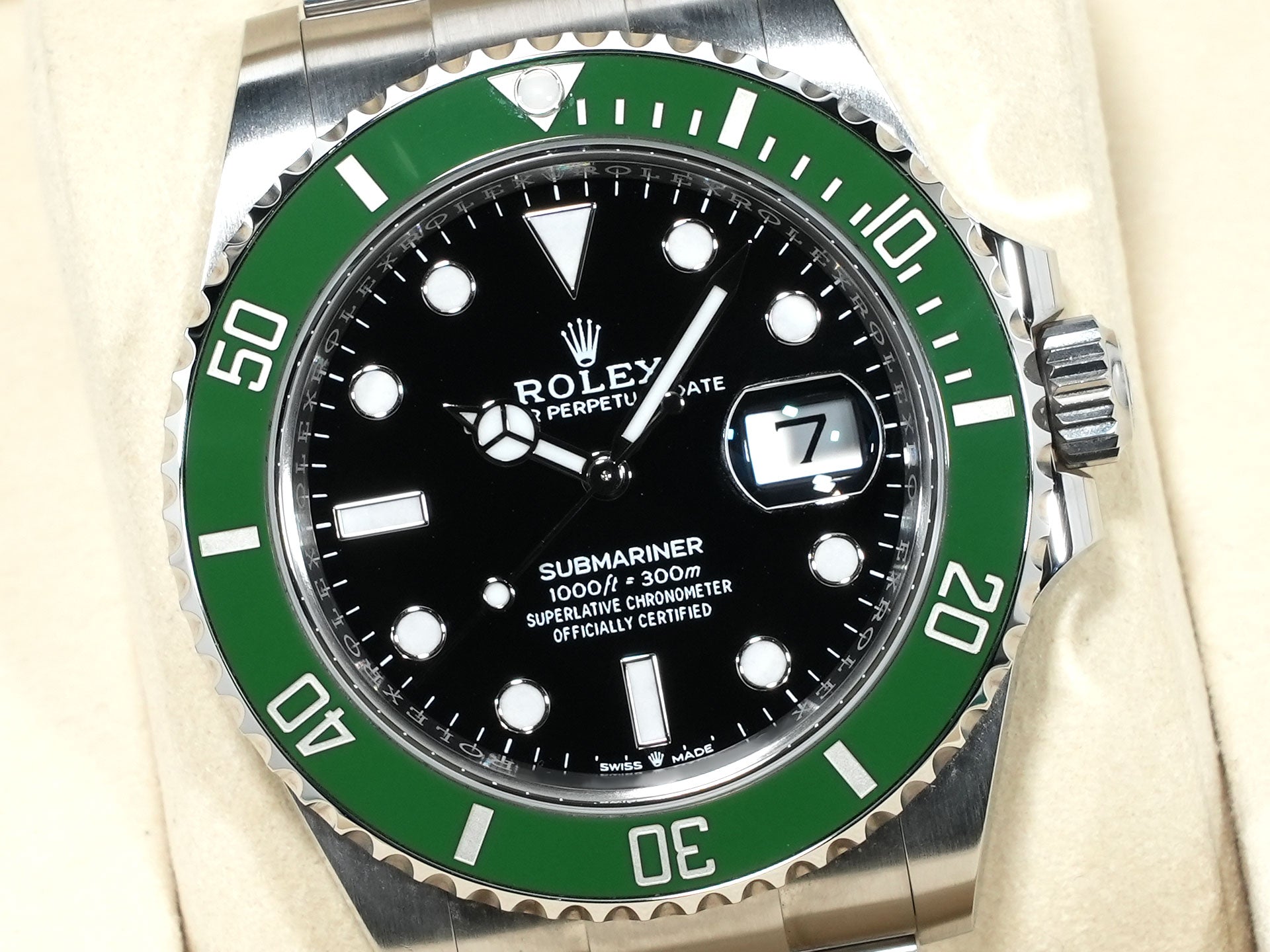 Rolex Submariner Date Ref. 126610LV Stainless Steel Black Dial Excellent Condition xdgjdi2u