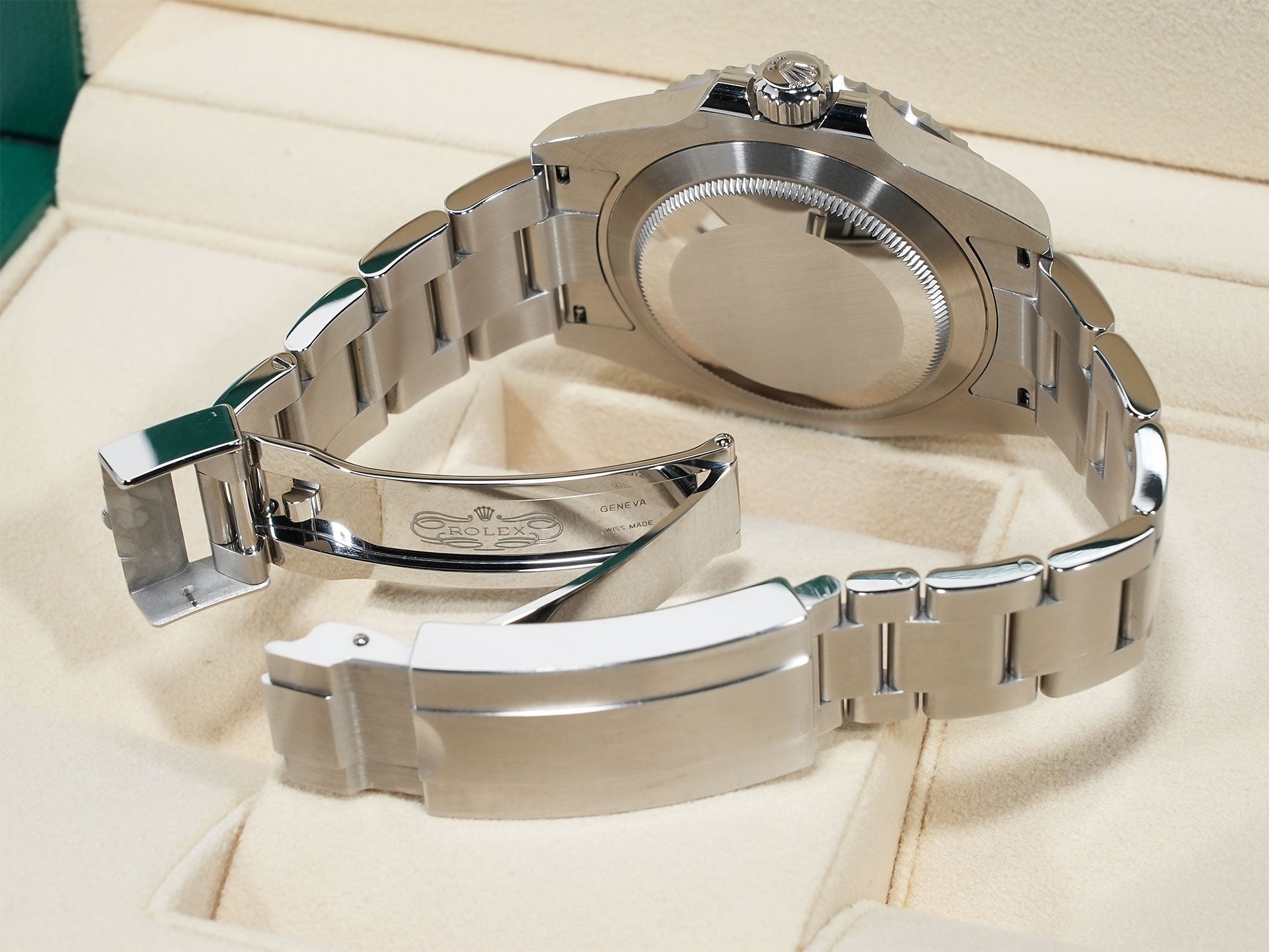 Pre-owned Rolex Submariner No Date Ref. 124060 Stainless Steel Black Dial upbsgnry