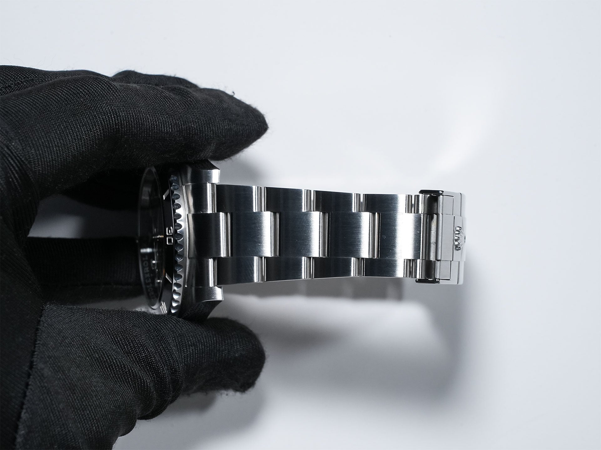 Pre-owned Rolex Submariner No Date Ref. 124060 Stainless Steel Black Dial upbsgnry