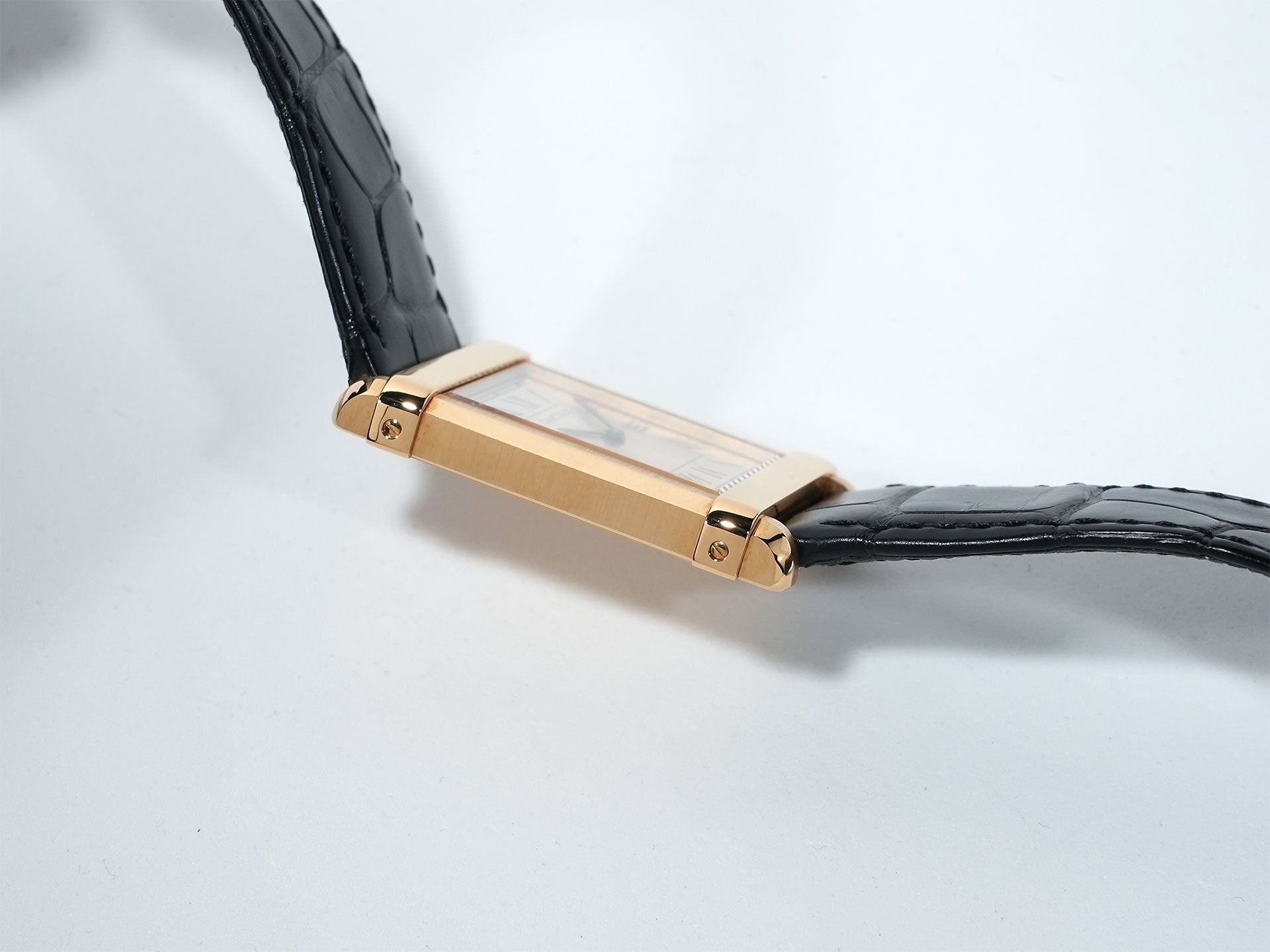 カルティエ タンクシノワーズ Ref.WGTA0088 イエローゴールド シャンパン文字盤 美中古 wden7yd6